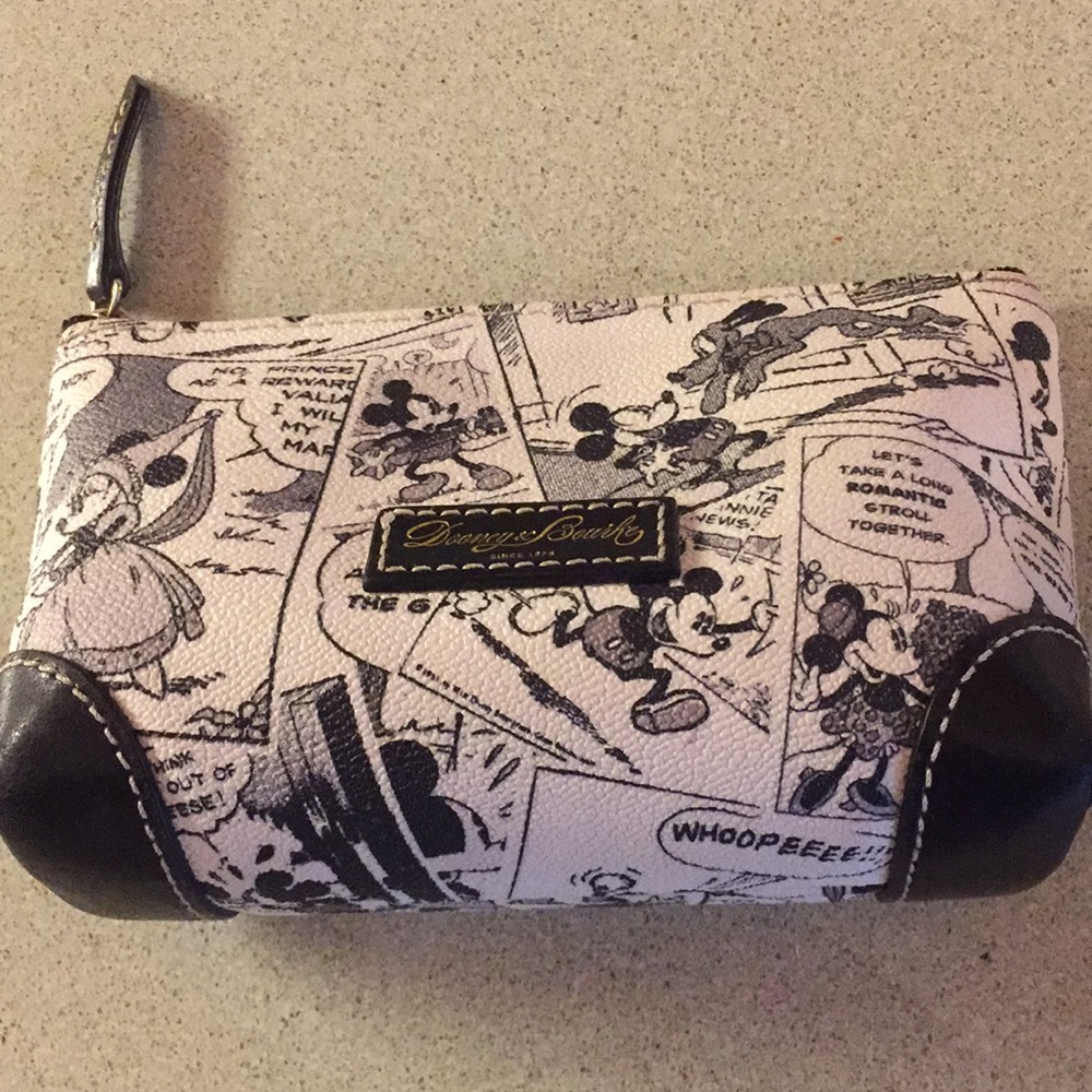 Cosmetic bag